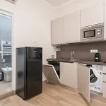 Appartement C2 Class Apartment, 2 Da Letto Con Giardino In Zona Via Veneto Distante 15 Minuti A Piedi Da Fontana Di Trevi