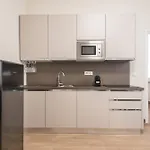 C2 Class Apartment, 2 Da Letto Con Giardino In Zona Via Veneto Distante 15 Minuti A Piedi Da Fontana Di Trevi Appartement *