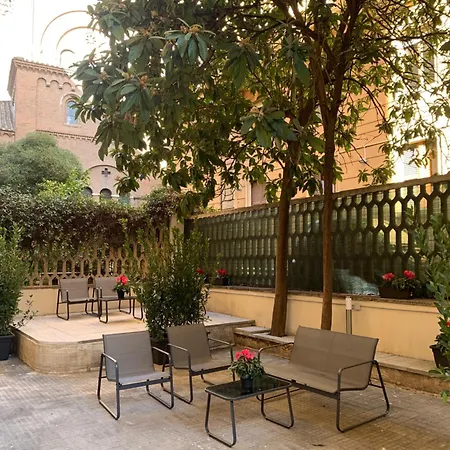 Apartment C2 Class Apartment, 2 Da Letto Con Giardino In Zona Via Veneto Distante 15 Minuti A Piedi Da Fontana Di Trevi Rom