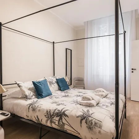 C2 Class Apartment, 2 Da Letto Con Giardino In Zona Via Veneto Distante 15 Minuti A Piedi Da Fontana Di Trevi Apartment Rome